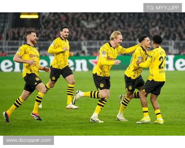 德甲联赛两大豪门球队历史与现状详细对比