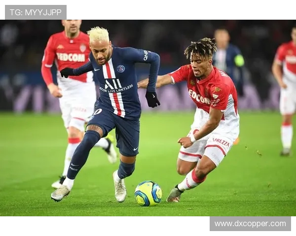 法甲顶级防守组合分析及防守战术应用